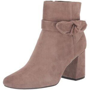 Bella Vita Women's Felicity   Boots Size  6.5 WW Wide Fit Taupe Suede Leather
